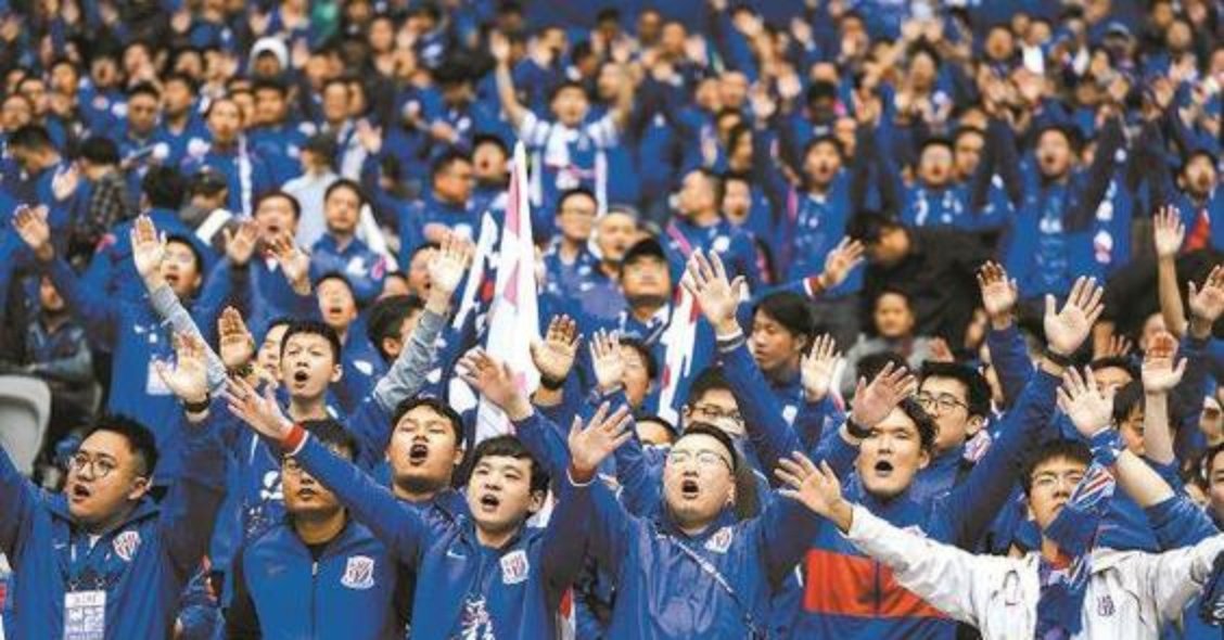 华体会HTH平台包含中超赛后再迎强敌，费耶诺德造点机会，主帅态度：球迷炸锅，阵容厚度经受考验的词条