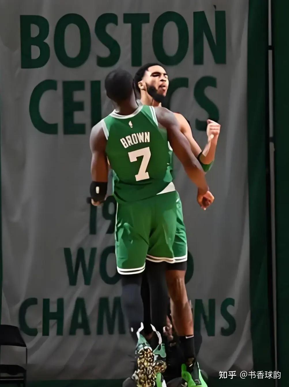 华体会体育APP下载波士顿凯尔特人复出首秀备战英超巴特勒与30激战独行侠分钟，今晨洛杉矶湖人手感冰凉看傻球迷的简单介绍